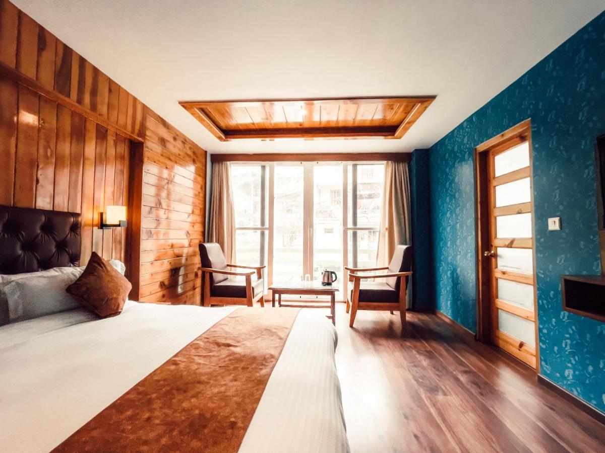 Hotel New Vistas Manāli Eksteriør bilde