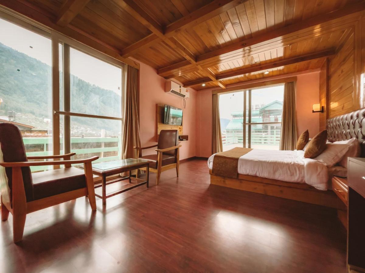 Hotel New Vistas Manāli Eksteriør bilde