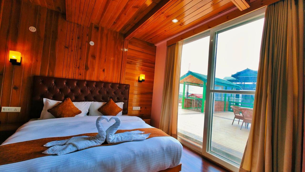 Hotel New Vistas Manāli Eksteriør bilde